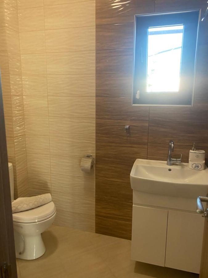 Guest House Costa 1 Karianí 외부 사진