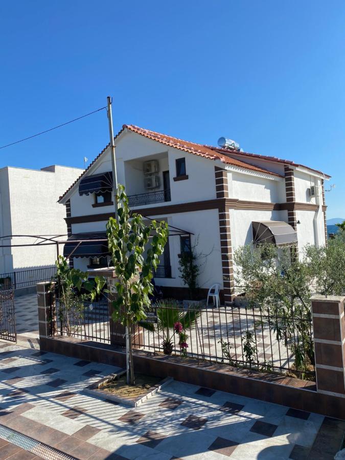 Guest House Costa 1 Karianí 외부 사진