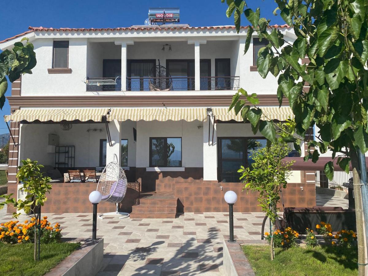Guest House Costa 1 Karianí 외부 사진